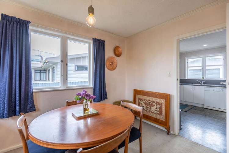 10 Dick Place Onekawa_5