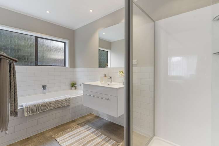 23 Lakeside Drive Pahurehure_11