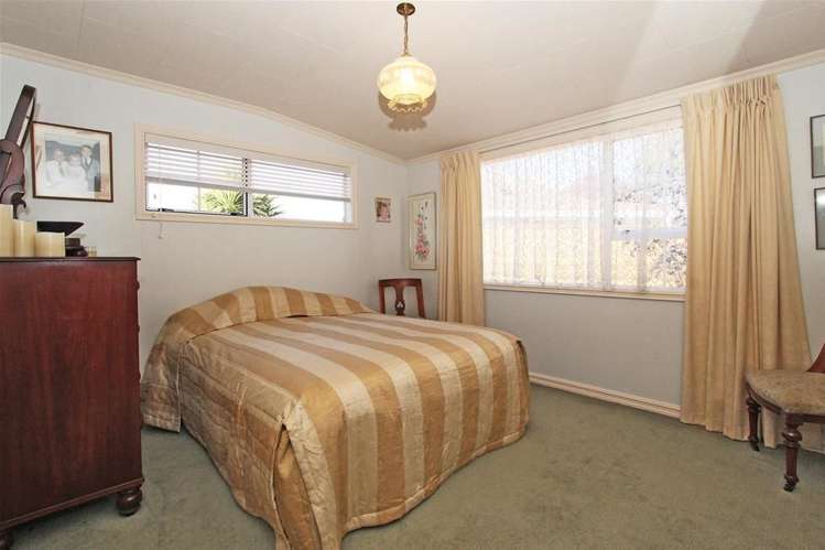 3 Thetford Chase Stoke_5