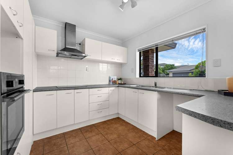 14 Ferngrove Avenue Ranui_6