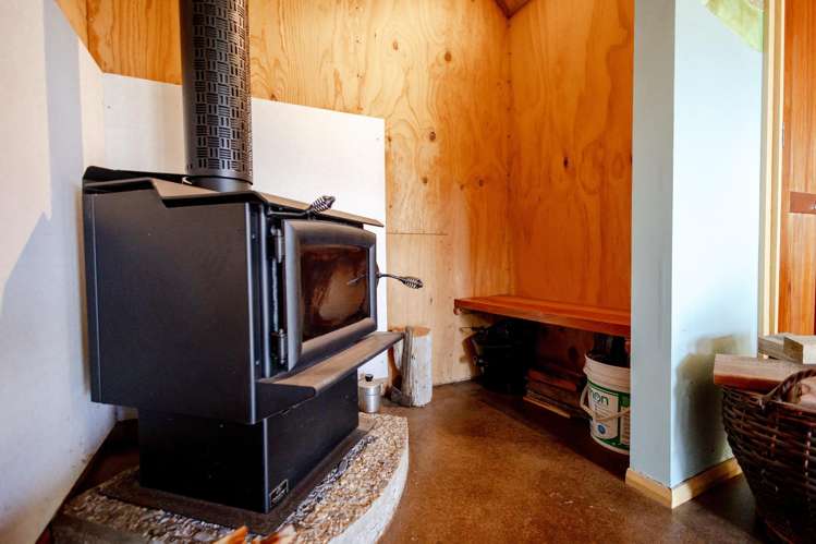 99 The Strand Okarito_12