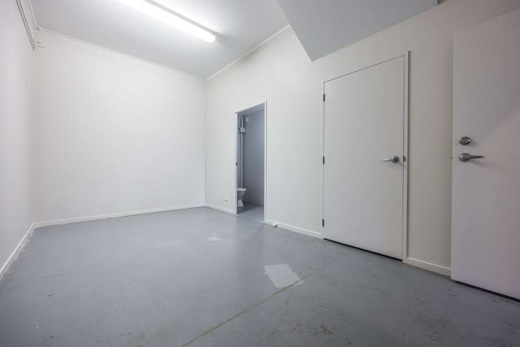 2/5 Freeman Way Manukau_2