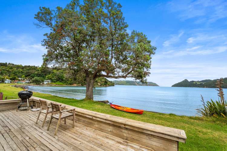 3 Foster Avenue Huia_0