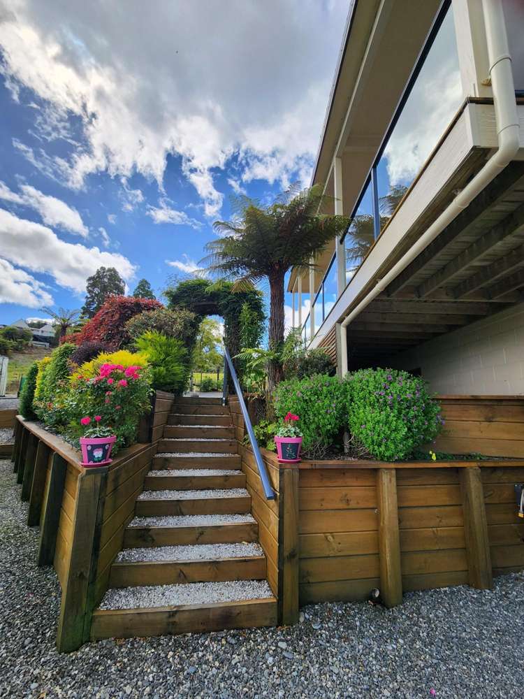 27 Lake Brunner Road Moana_35