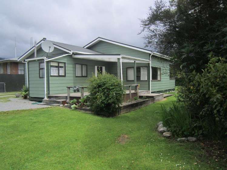 68 Moorhouse Street Ross_18