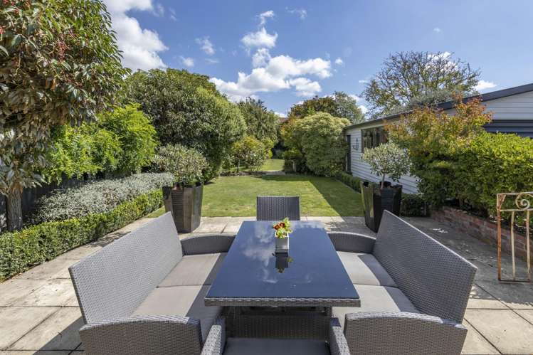 35 Aylmer Street Somerfield_30