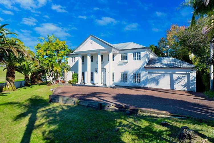13 Belvedere Court_4