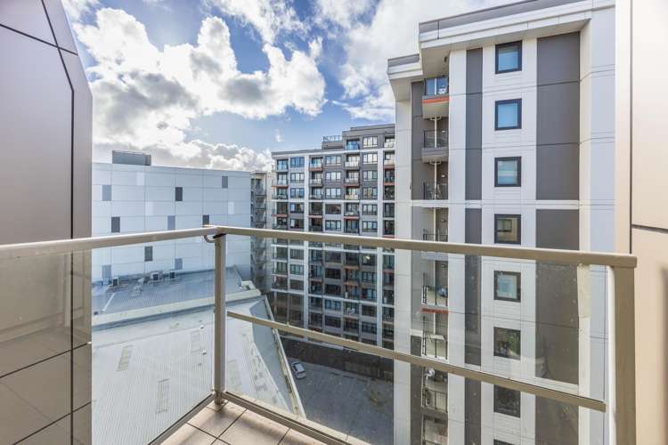 728/149 Nelson Street Auckland Central_7