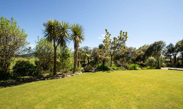 6 Whataroa Highway Harihari_9