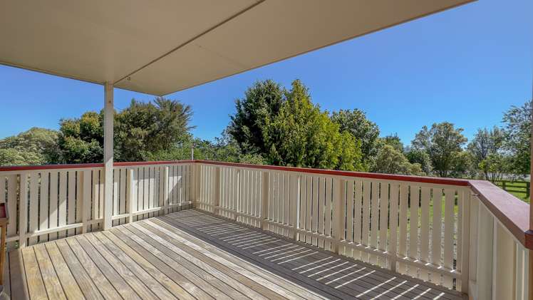 77 Esk Road Miranda_13