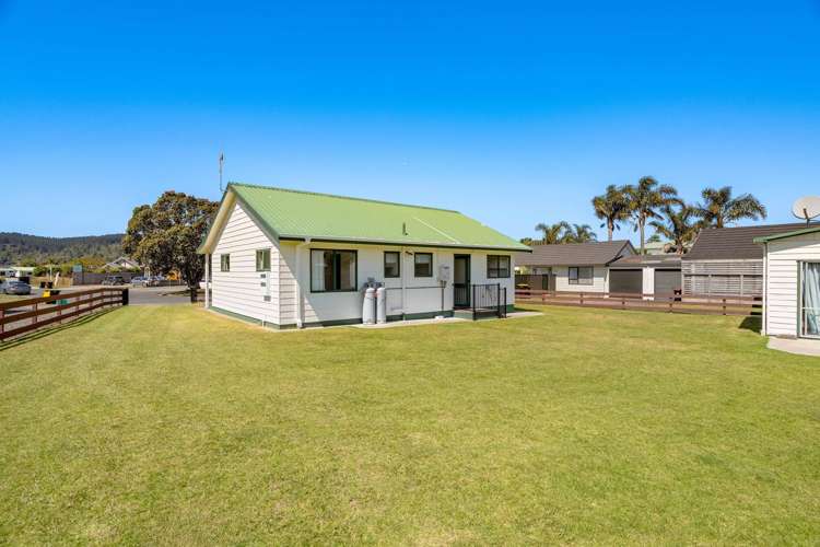113 Mark Street Whangamata_11