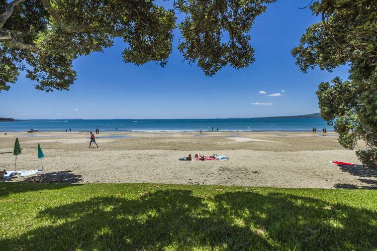 2/31 Sanders Avenue Takapuna_8