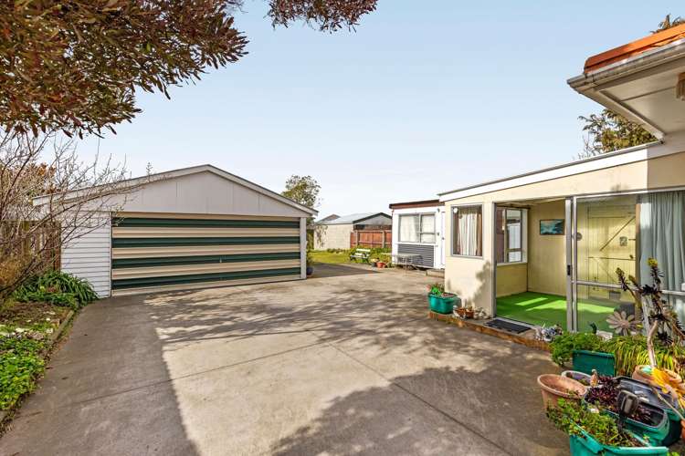 44 Parnwell Street Burwood_14