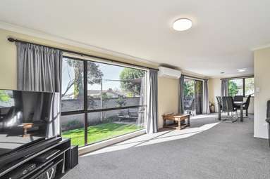 1217 Louie Street_3