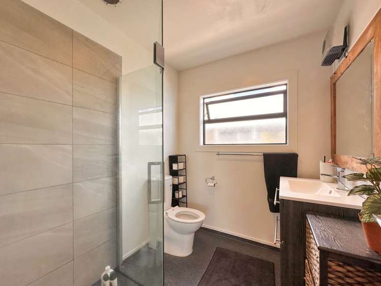 8 Penstock Place Twizel_14