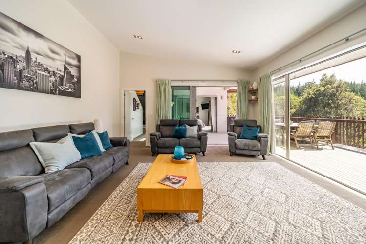 9 Sylvan Way Silverstream_12