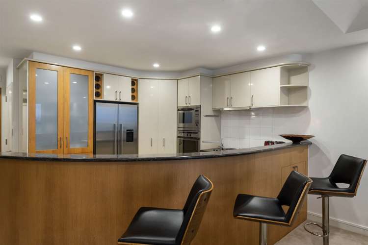 8/47 The Strand Takapuna_10