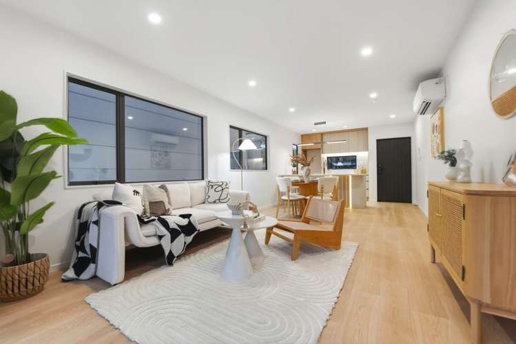 4 /31 Mountain Road Mt Wellington_14