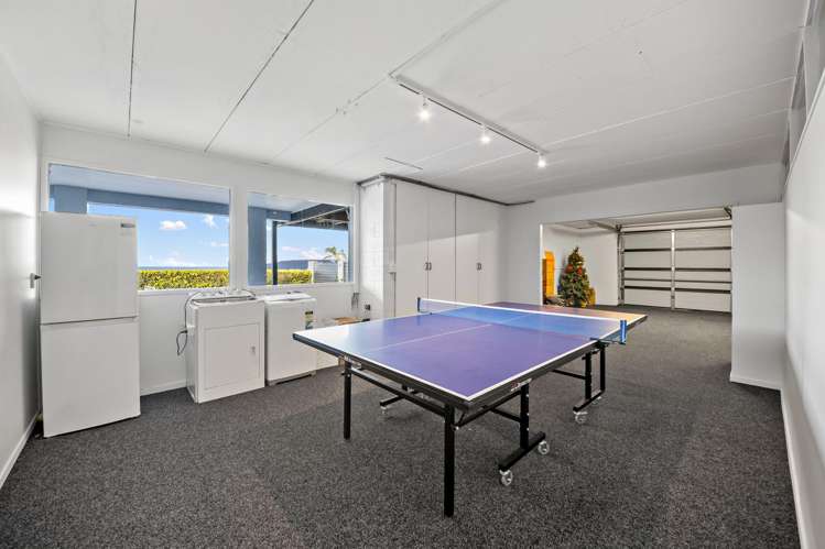 16 Burford Place Mellons Bay_34