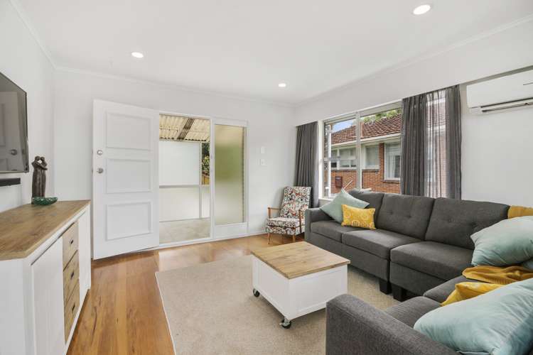 2/230 Queens Road Panmure_8