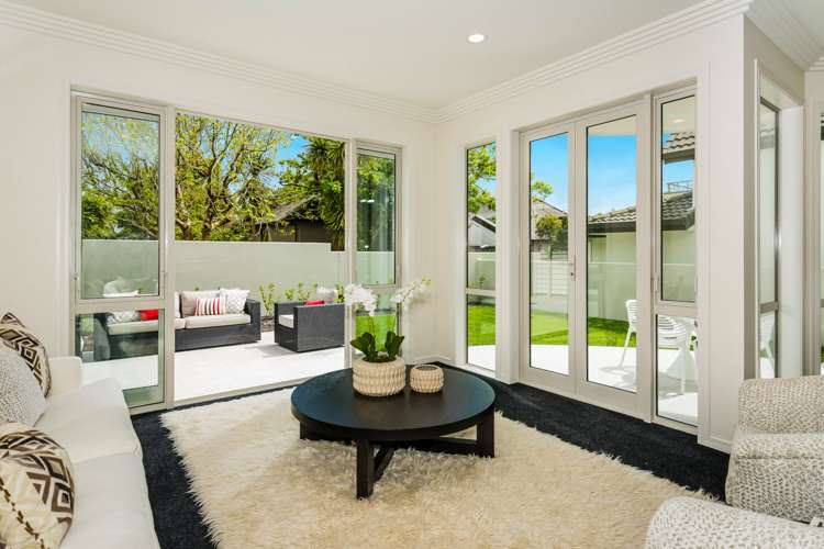 2/14 Clifton Road Hauraki_9