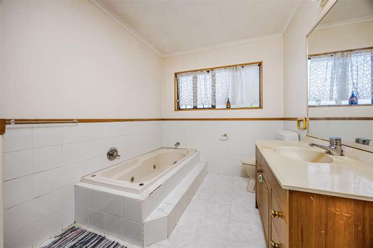 1/11 Mount Saint John Avenue Epsom_13