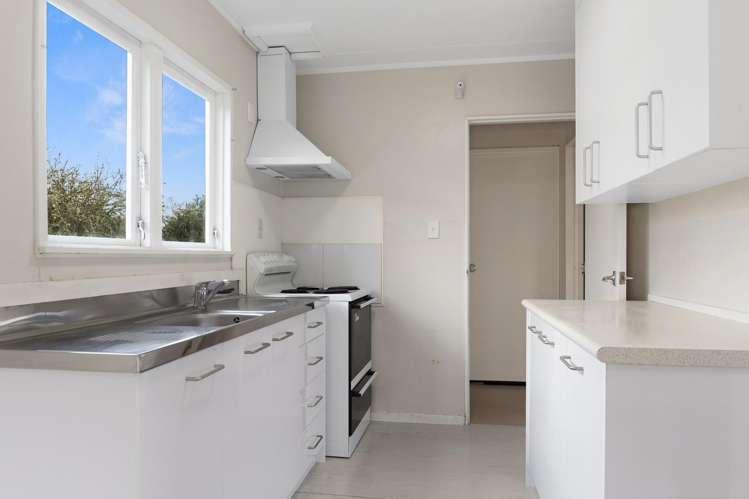 18A Cresta Place Onerahi_5