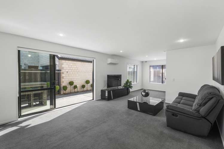 2/15 George Street Riccarton_2