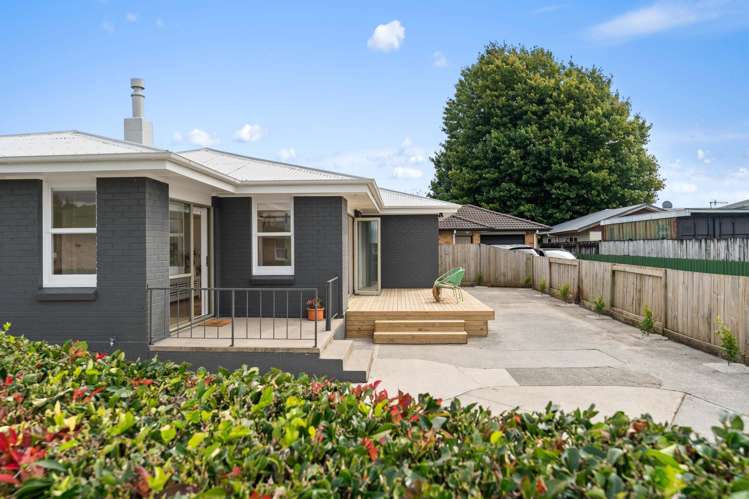 16 Wembury Grove Parkvale_14