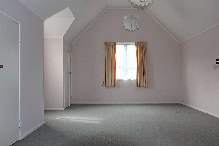 24 Leiden Place Totara Vale_5