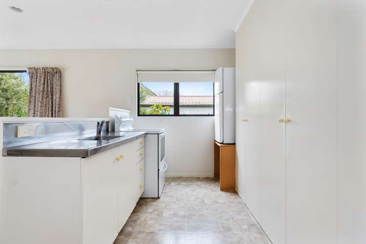 39 Seaway Terrace Otumoetai_11