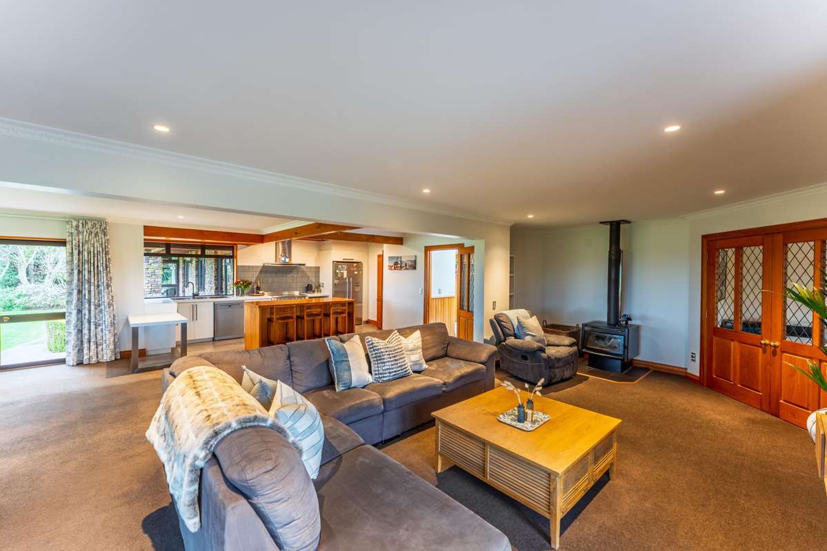 63 Rosewill Valley Road_1