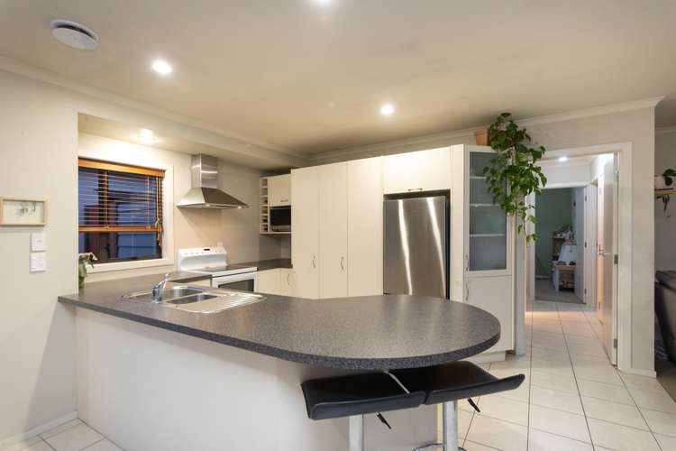 47 Lancaster Street Takaro_5