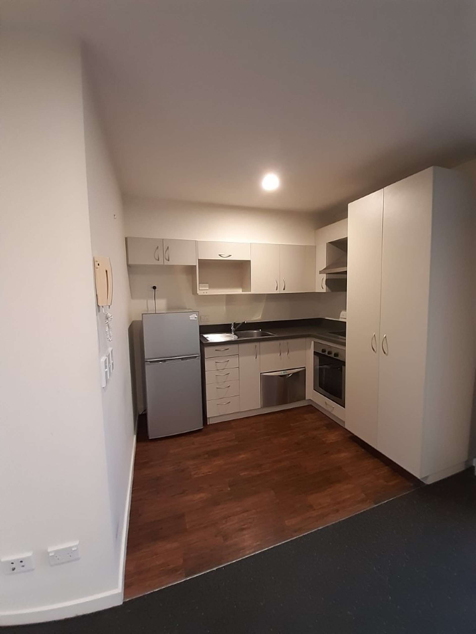 15/30 Mathesons Road Phillipstown_0