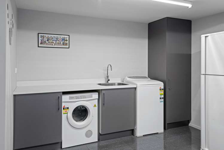 297 Eastern Terrace Sydenham_23