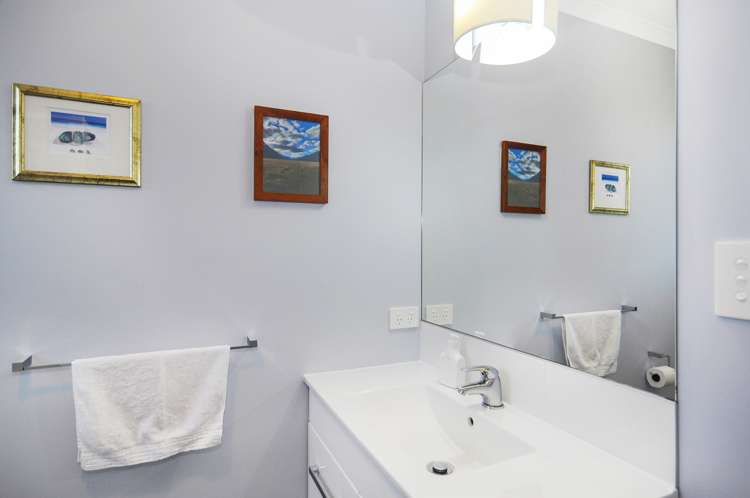 113 Seabreeze Lane Whangamata_26