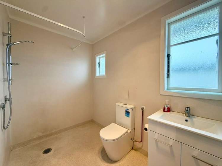 60a Mould Street Waitara_13