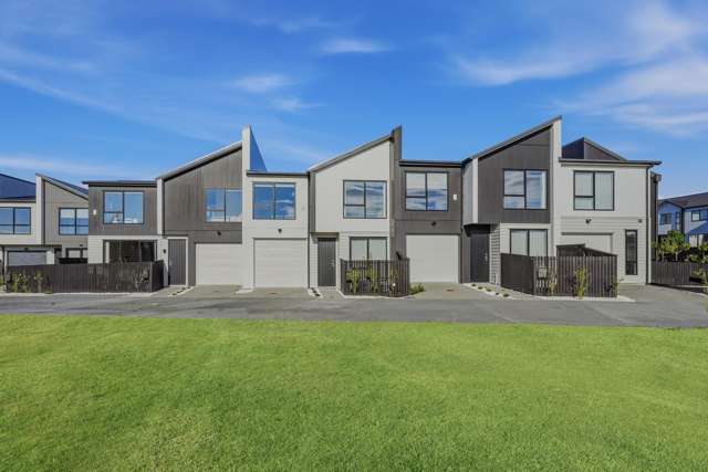 8 Mihi Lane Hobsonville_2