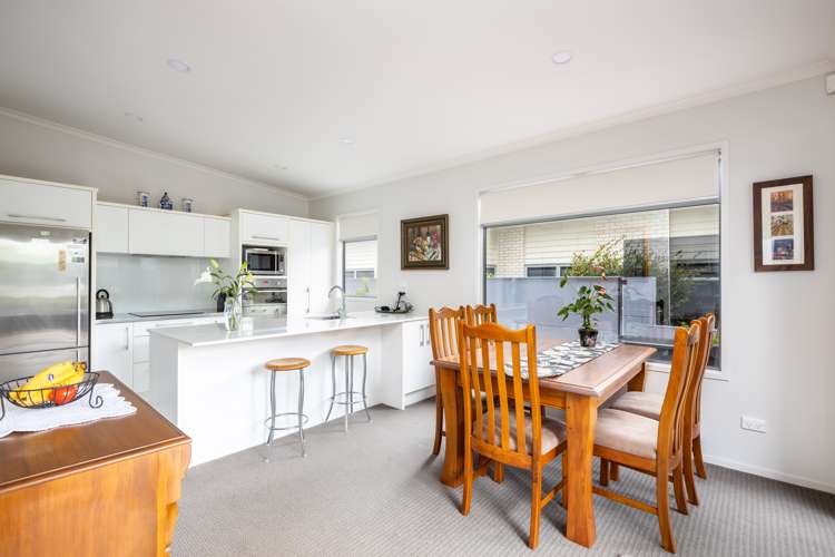 14 Buller Street New Plymouth Central_10