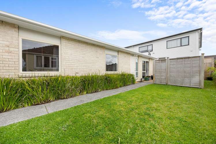 50 Caen Road Panmure_14