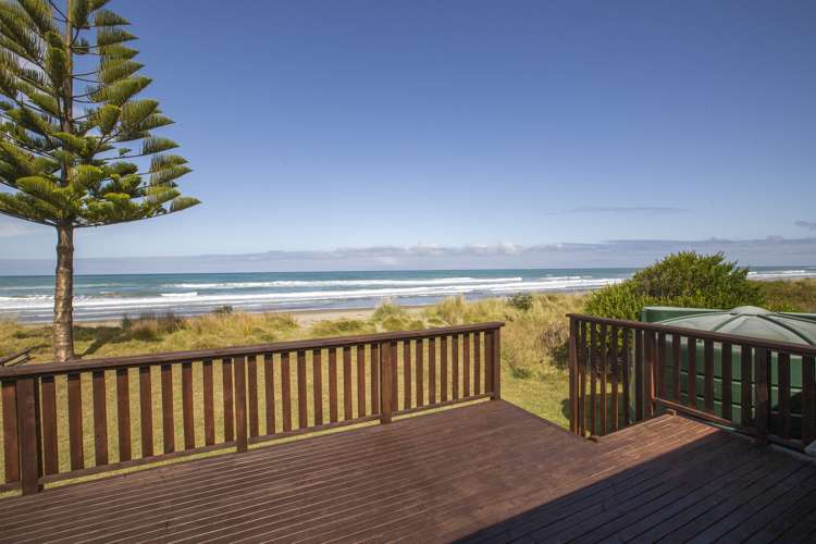 143 Blue Pacific Parade Riversdale Beach_5
