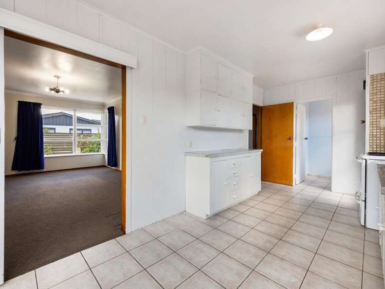 10 Rosalind Street Deanwell_6