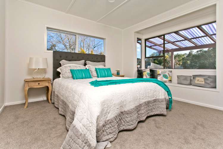 12 Rosecamp Road Beach Haven_10