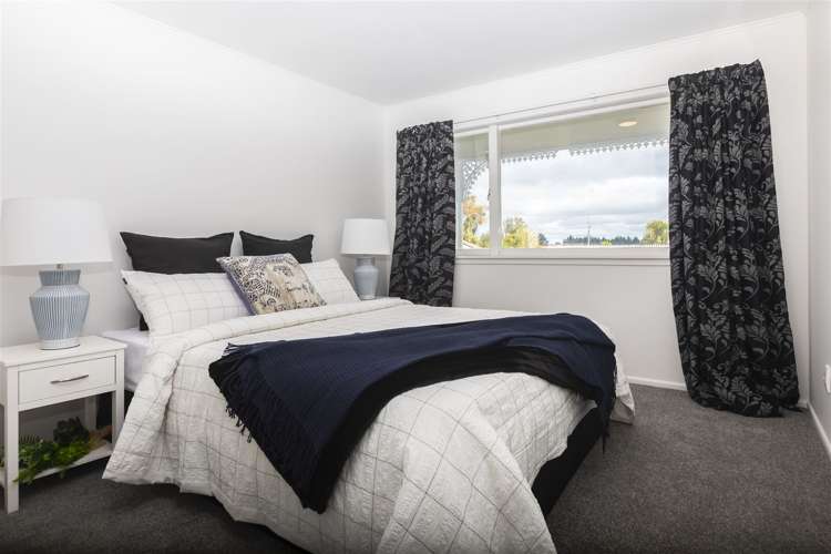 42 Featherstone Avenue Kairaki_9