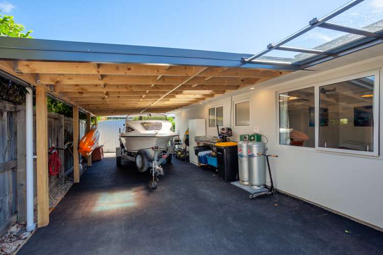 8 Childs Way Richmond_15