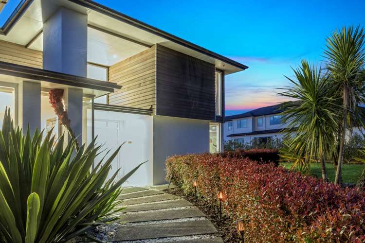 6 Throttle Close Dairy Flat_42