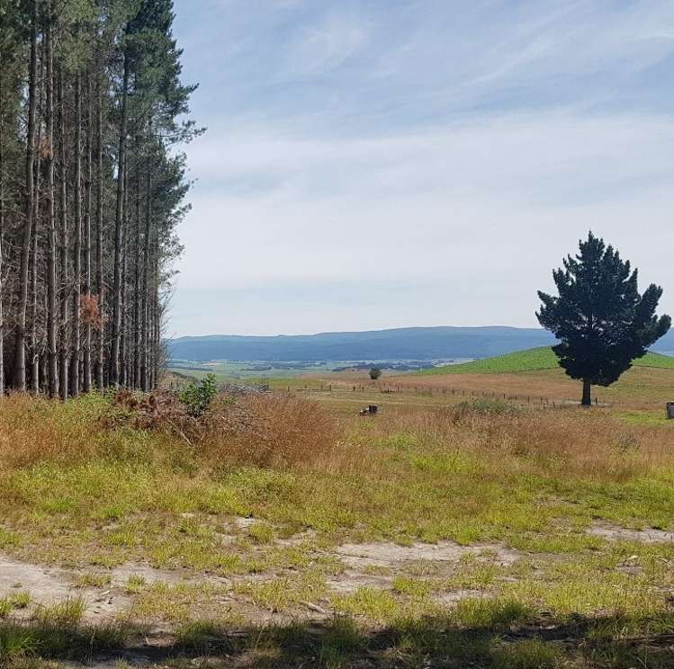 Breakneck Road Lawrence_10