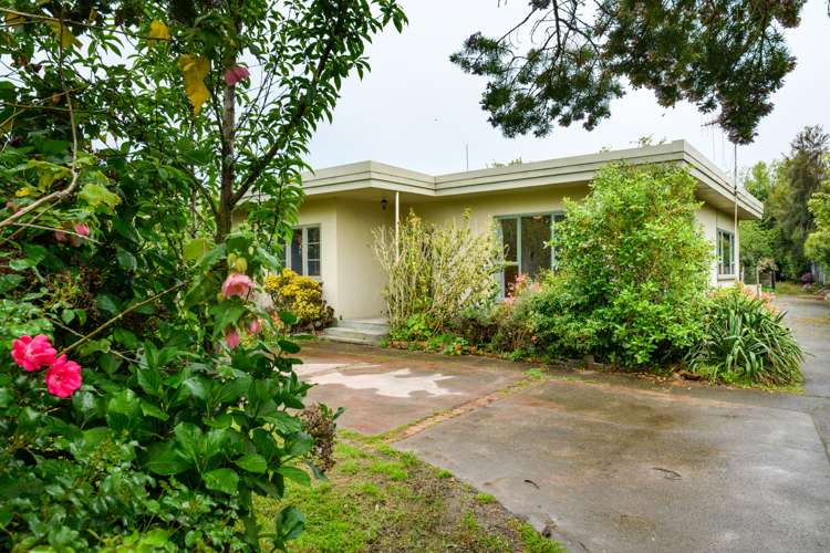 1419 Waughs Road Feilding_11