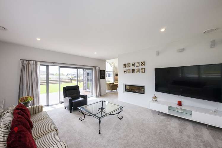 10 Mahi Grove Feilding_10