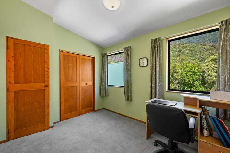 243 Boons Valley Road Waikawa_23